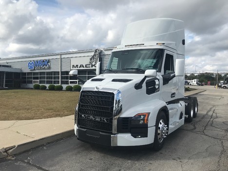 https://pub.imanpro.net/mktruck/photo/323335/TH_2.jpg?20260408162649