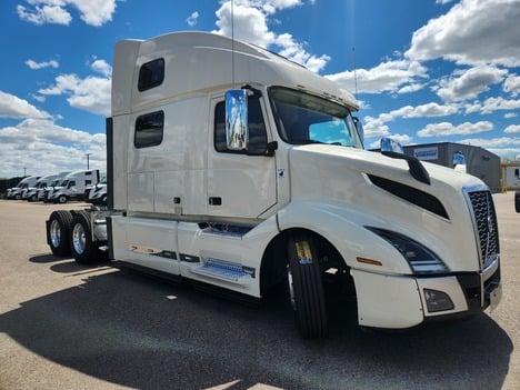 https://pub.imanpro.net/mktruck/photo/323370/TH_2.jpg?20260514162700