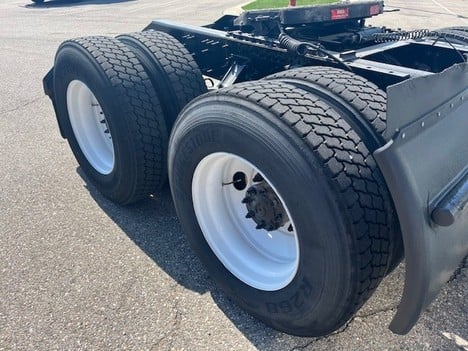 https://pub.imanpro.net/mktruck/photo/323517/TH_8.jpg?20260605145756