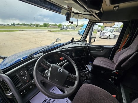 https://pub.imanpro.net/mktruck/photo/323521/TH_5.jpg?20260618195152