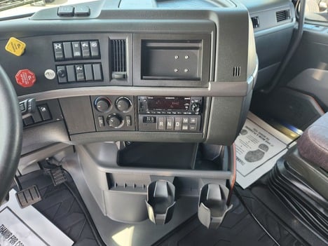 https://pub.imanpro.net/mktruck/photo/323529/TH_11.jpg?20260511165003