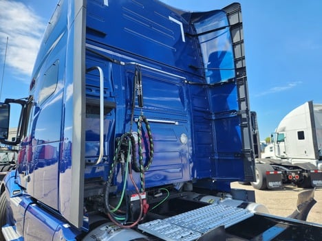 https://pub.imanpro.net/mktruck/photo/323529/TH_7.jpg?20260511165003