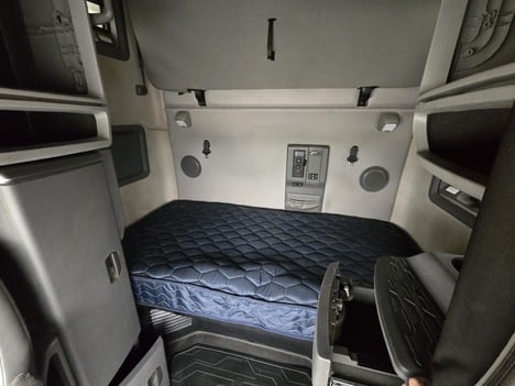https://pub.imanpro.net/mktruck/photo/323552/TH_10.jpg?20260622172026