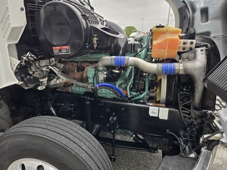 https://pub.imanpro.net/mktruck/photo/323552/TH_12.jpg?20260622172026