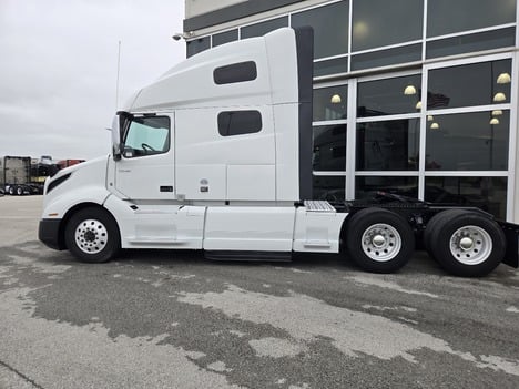 https://pub.imanpro.net/mktruck/photo/323552/TH_7.jpg?20260622172026
