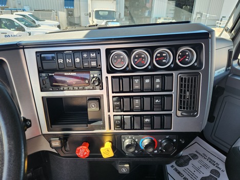 https://pub.imanpro.net/mktruck/photo/323573/TH_10.jpg?20260619142538