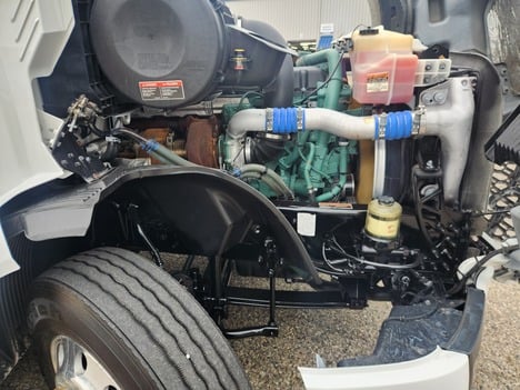 https://pub.imanpro.net/mktruck/photo/323588/TH_9.jpg?20260717115526