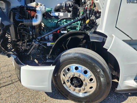 https://pub.imanpro.net/mktruck/photo/323590/TH_11.jpg?20260619145544