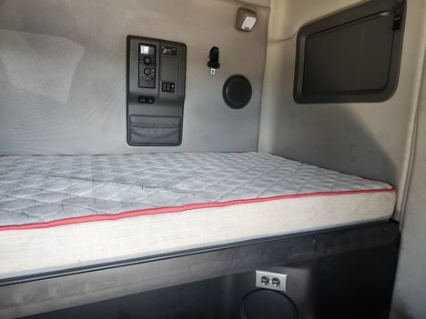 https://pub.imanpro.net/mktruck/photo/323590/TH_9.jpg?20260619145544