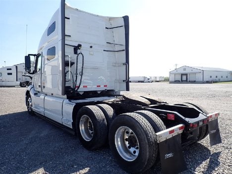 https://pub.imanpro.net/mktruck/photo/323596/TH_2.jpg?20260421195201