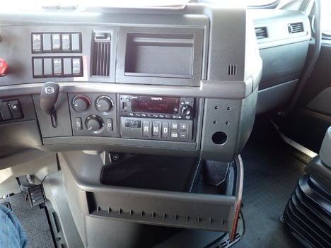 https://pub.imanpro.net/mktruck/photo/323596/TH_3.jpg?20260421195201