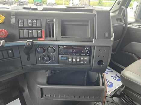 https://pub.imanpro.net/mktruck/photo/323597/TH_13.jpg?20260626185825