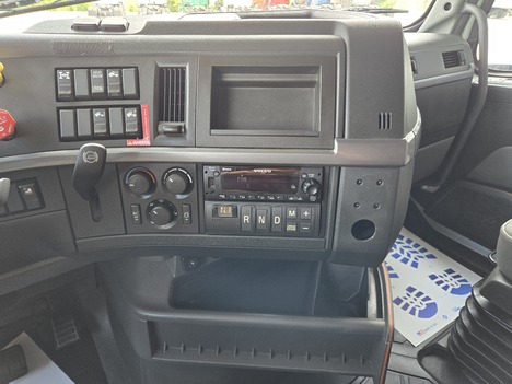 https://pub.imanpro.net/mktruck/photo/323602/TH_14.jpg?20260617134104