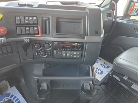 https://pub.imanpro.net/mktruck/photo/323644/TH_12.jpg?20260702153043