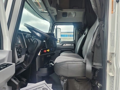 https://pub.imanpro.net/mktruck/photo/323811/TH_7.jpg?20260625151237
