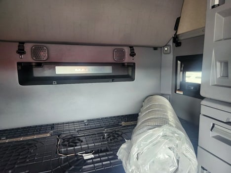https://pub.imanpro.net/mktruck/photo/323811/TH_9.jpg?20260625151237