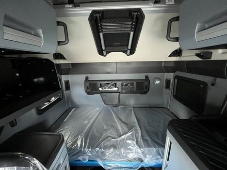 https://pub.imanpro.net/mktruck/photo/323845/TH_5.jpg?20260507171510