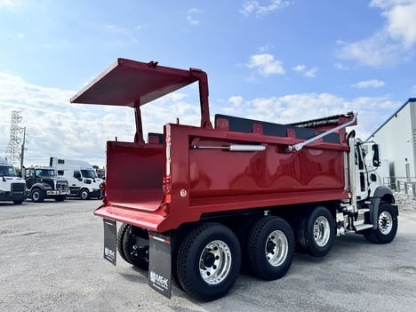https://pub.imanpro.net/mktruck/photo/324078/TH_7.jpg?20260722141325