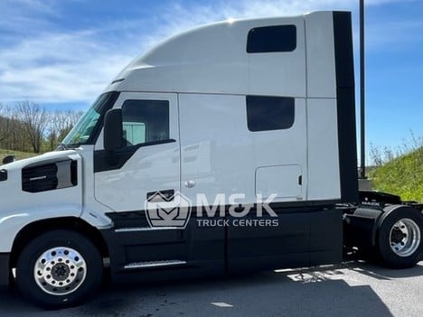https://pub.imanpro.net/mktruck/photo/324116/TH_1.jpg?20260512183054
