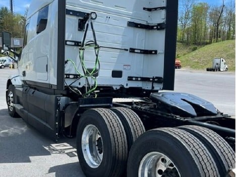 https://pub.imanpro.net/mktruck/photo/324116/TH_5.jpg?20260512183054