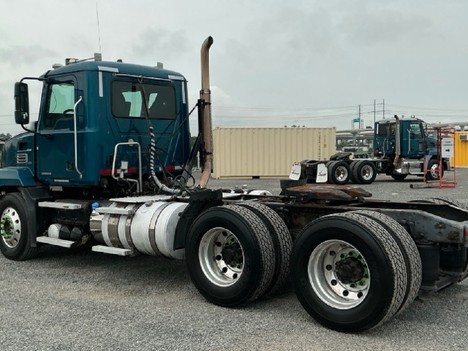 https://pub.imanpro.net/mktruck/photo/324135/TH_2.jpg?20260514175336