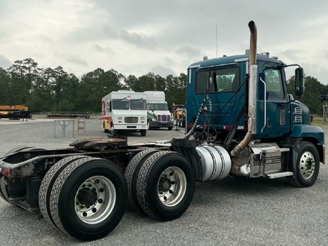 https://pub.imanpro.net/mktruck/photo/324135/TH_3.jpg?20260514175336