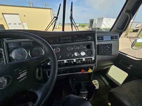 https://pub.imanpro.net/mktruck/photo/324136/TH_7.jpg?20260617134750