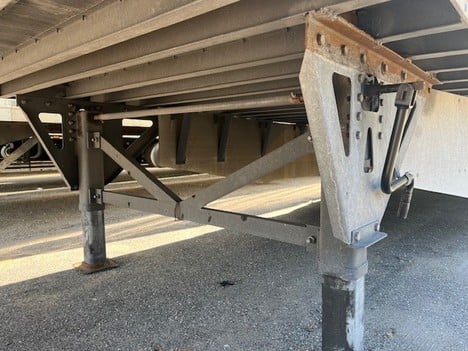 https://pub.imanpro.net/mktruck/photo/324142/TH_5.jpg?20260507144315