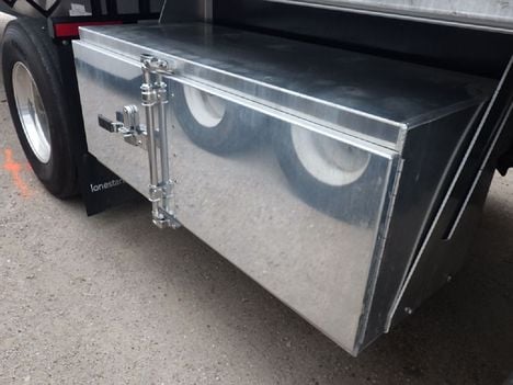 https://pub.imanpro.net/mktruck/photo/324229/TH_7.jpg?20260523011234