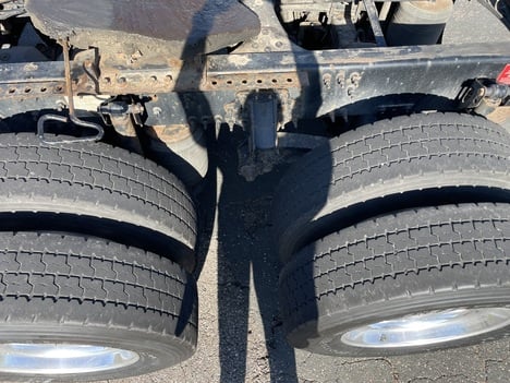 https://pub.imanpro.net/mktruck/photo/324295/TH_15.jpg?20260716155655