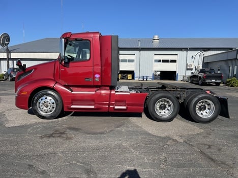 https://pub.imanpro.net/mktruck/photo/324295/TH_5.jpg?20260716155655