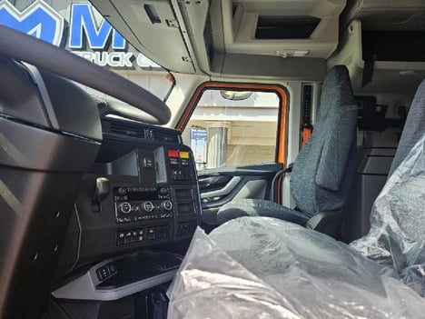 https://pub.imanpro.net/mktruck/photo/324317/TH_3.jpg?20260604145800