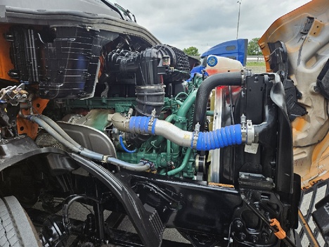https://pub.imanpro.net/mktruck/photo/324318/TH_10.jpg?20260610155744