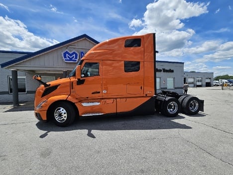 https://pub.imanpro.net/mktruck/photo/324319/TH_3.jpg?20260714163346
