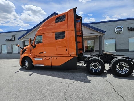 https://pub.imanpro.net/mktruck/photo/324319/TH_5.jpg?20260714163346