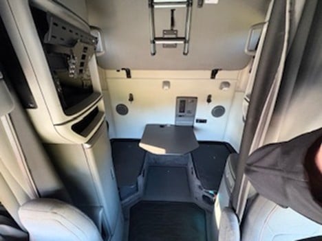 https://pub.imanpro.net/mktruck/photo/324328/TH_18.jpg?20260624215318