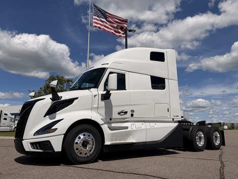 https://pub.imanpro.net/mktruck/photo/324593/TH_1.jpg?20260617141628