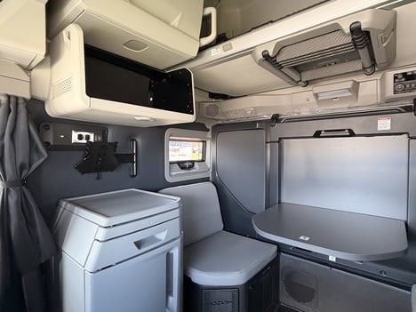 https://pub.imanpro.net/mktruck/photo/324595/TH_10.jpg?20260617143305