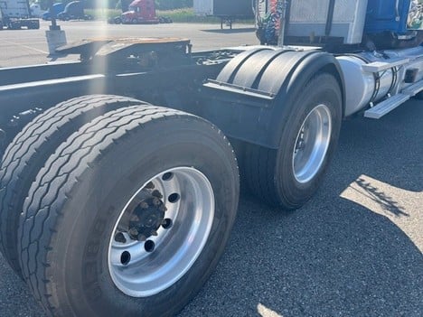 https://pub.imanpro.net/mktruck/photo/324651/TH_9.jpg?20260605143309