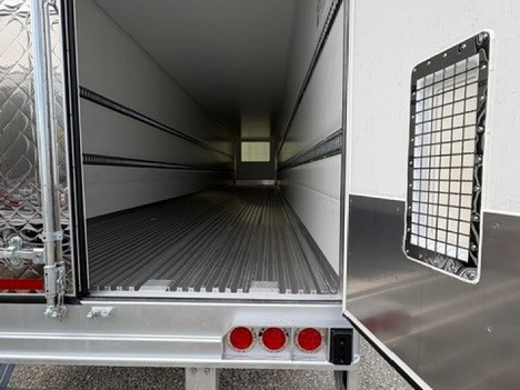 https://pub.imanpro.net/mktruck/photo/324687/TH_4.jpg?20260529130104