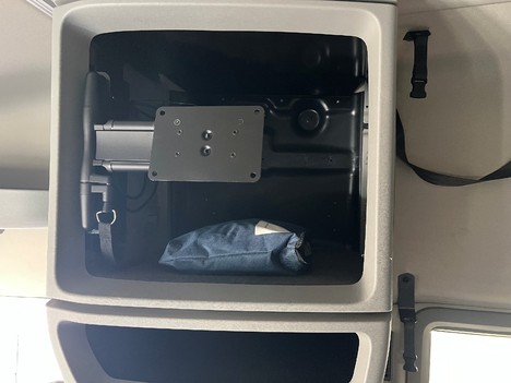 https://pub.imanpro.net/mktruck/photo/324750/TH_11.jpg?20260602143743