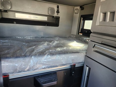 https://pub.imanpro.net/mktruck/photo/325242/TH_9.jpg?20260619134142