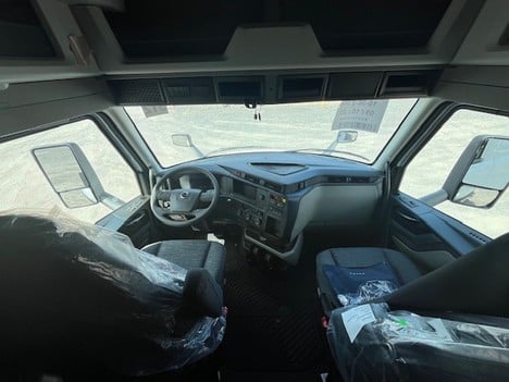 https://pub.imanpro.net/mktruck/photo/325263/TH_7.jpg?20260616151356