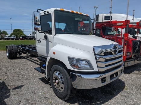 https://pub.imanpro.net/mktruck/photo/325279/TH_3.jpg?20260616173456
