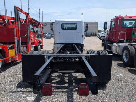 https://pub.imanpro.net/mktruck/photo/325279/TH_5.jpg?20260616173456