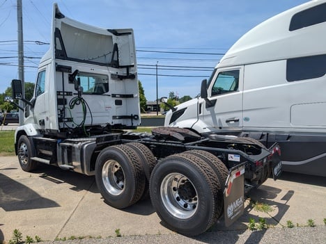 https://pub.imanpro.net/mktruck/photo/325281/TH_4.jpg?20260616174220