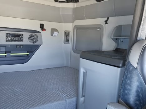 https://pub.imanpro.net/mktruck/photo/325301/TH_10.jpg?20260619064839