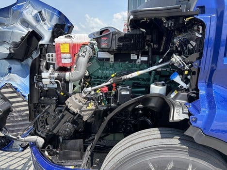 https://pub.imanpro.net/mktruck/photo/325615/TH_18.jpg?20260716204740