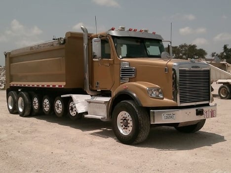 https://pub.imanpro.net/mktruck/photo/325663/TH_3.jpg?20260702181058