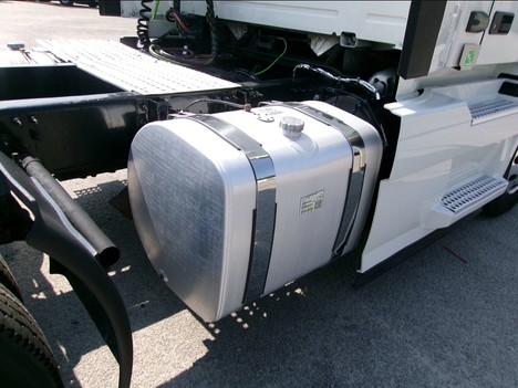 https://pub.imanpro.net/mktruck/photo/325774/TH_5.jpg?20260703151455